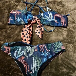 Bathing suit